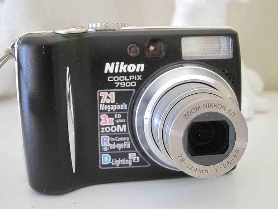 Amazon.com : Nikon Coolpix 7900 7 MP Digital Camera with 3x