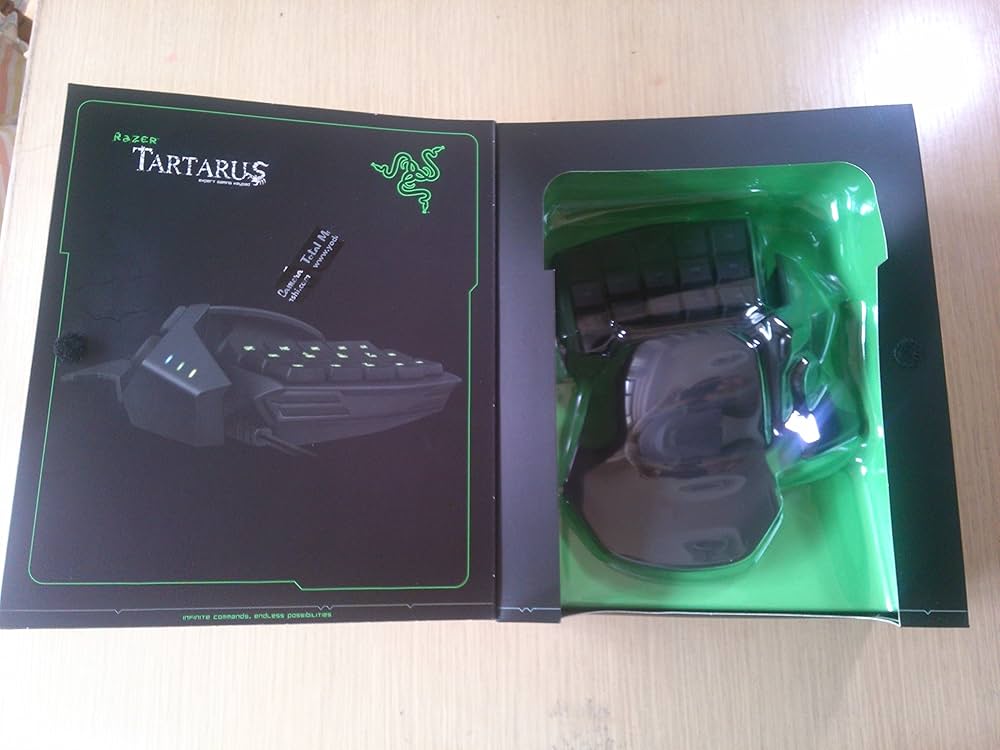 Amazon.co.jp: Razer Tartarus ゲーミング キーパッド【FINAL FANTASY
