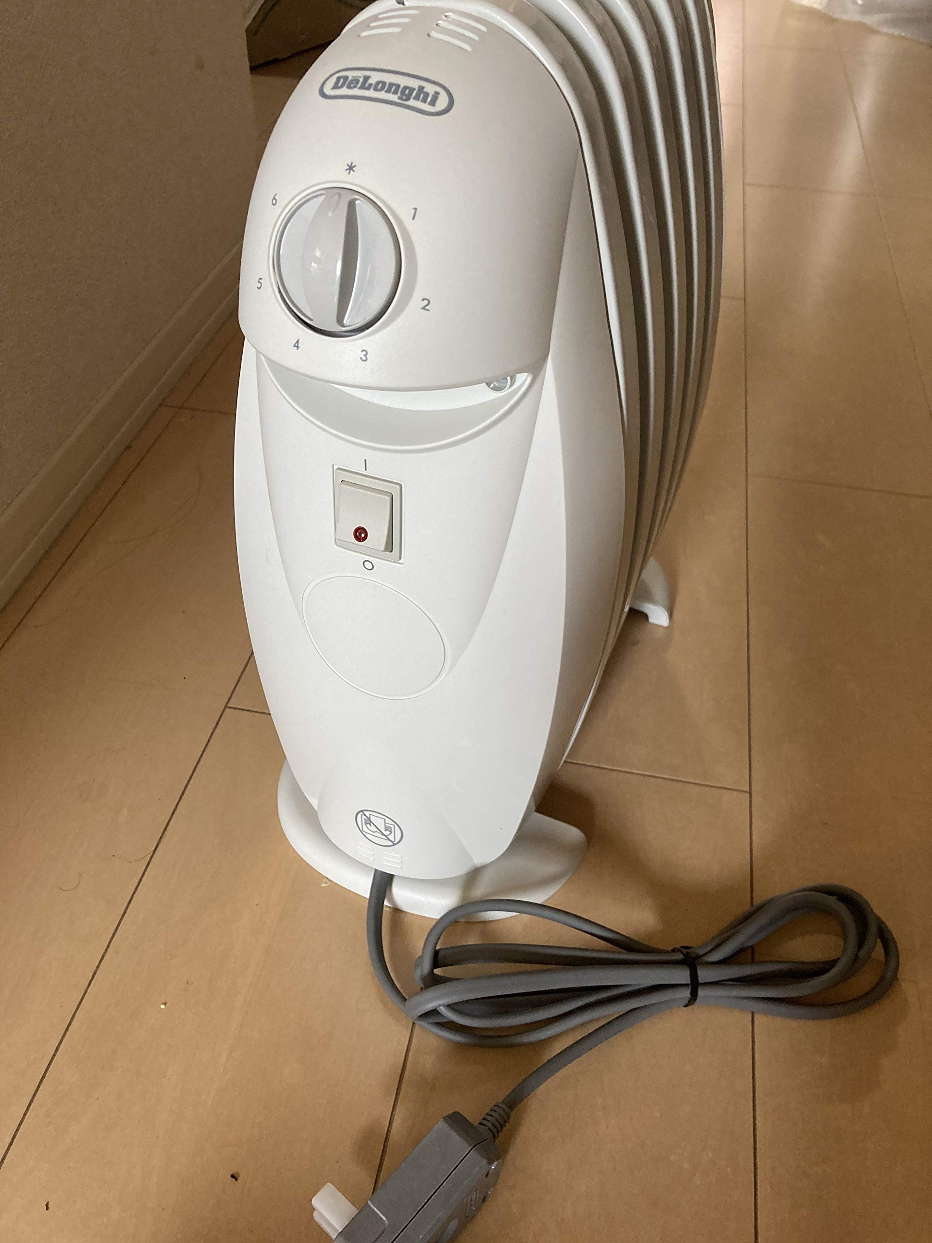 デロンギ アミカルドオイルヒーター RHJ45M1115 DeLonghi デロンギ