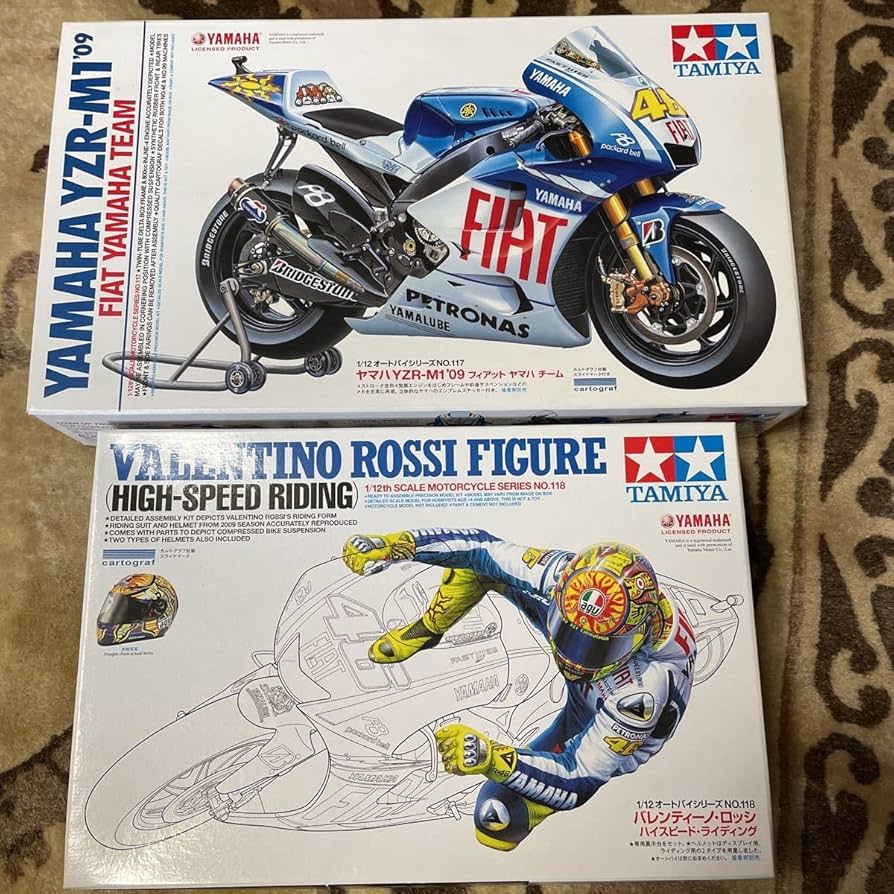 Amazon | タミヤ 1/12 ヤマハ YZR-M1 09 バレンティーノ・ロッシ ハイ