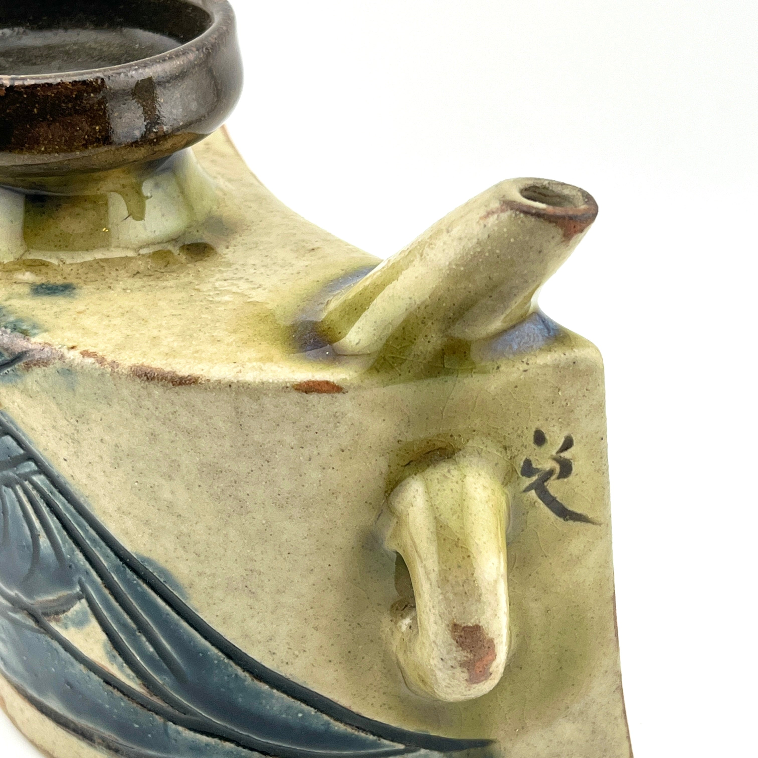 人間国宝金城次郎長男 琉球壺屋焼 登り窯 金城敏男 作 呉須魚文