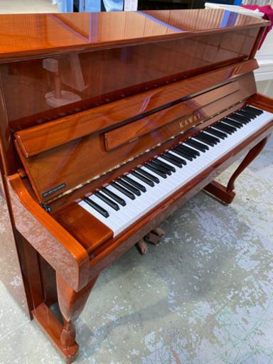 中古ピアノ カワイ(KAWAI LD22WF) ラグジュアリーなアップライトピアノ