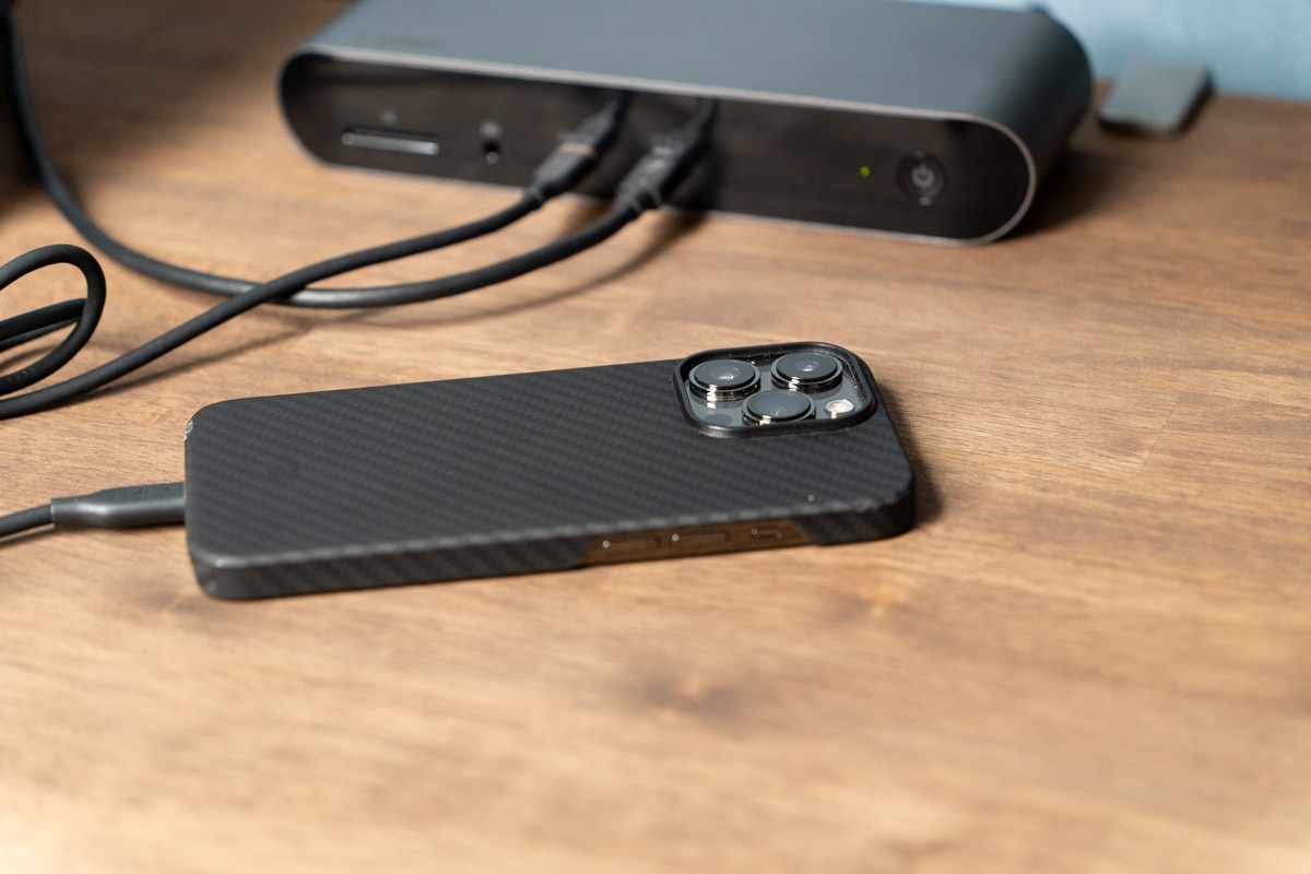 Belkin CONNECT Pro 12-in-1 Thunderbolt 4 Dock レビュー：M1 Pro