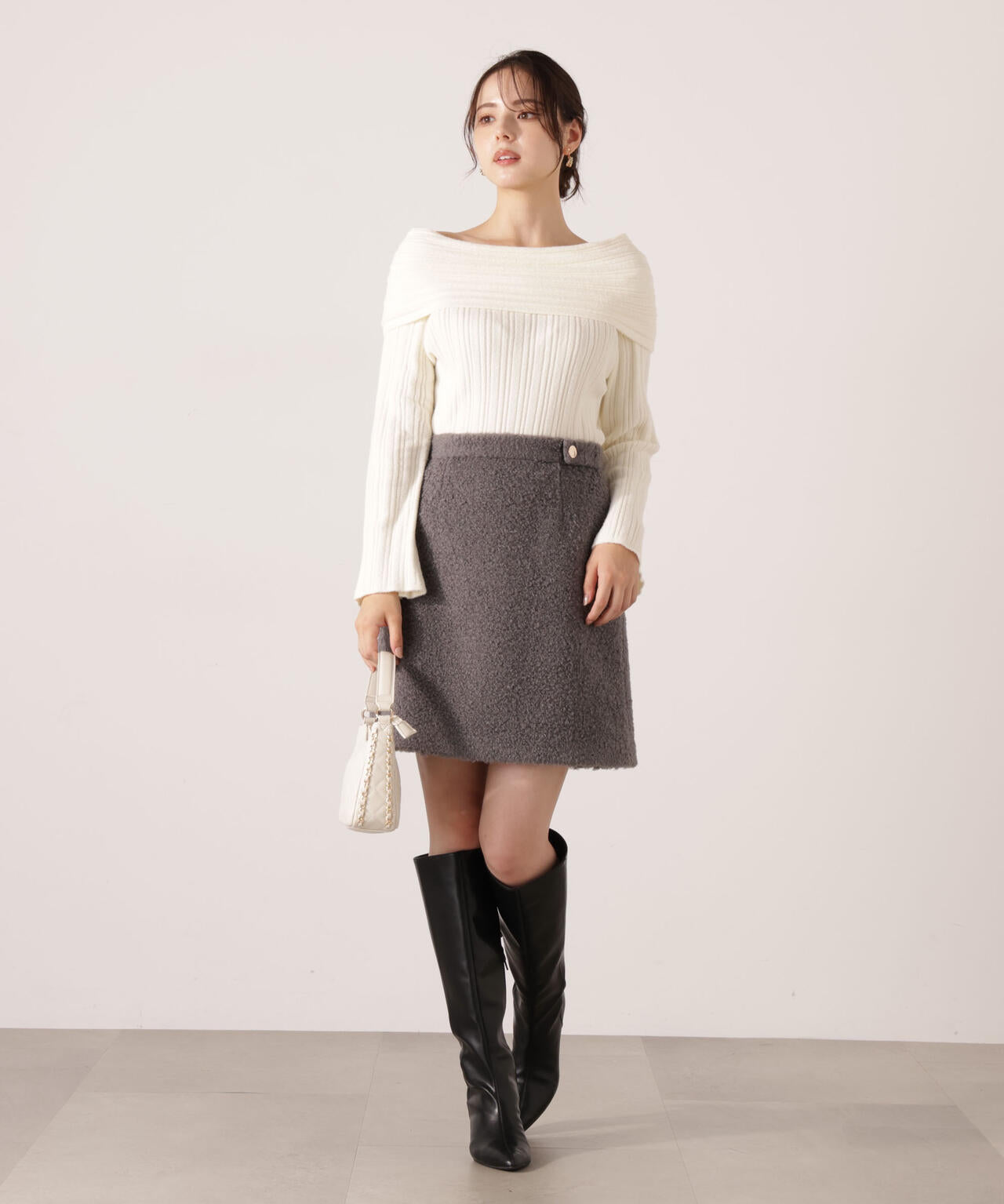 加藤栞さん着用】ランダムリブオフショルニット | PROPORTION BODY