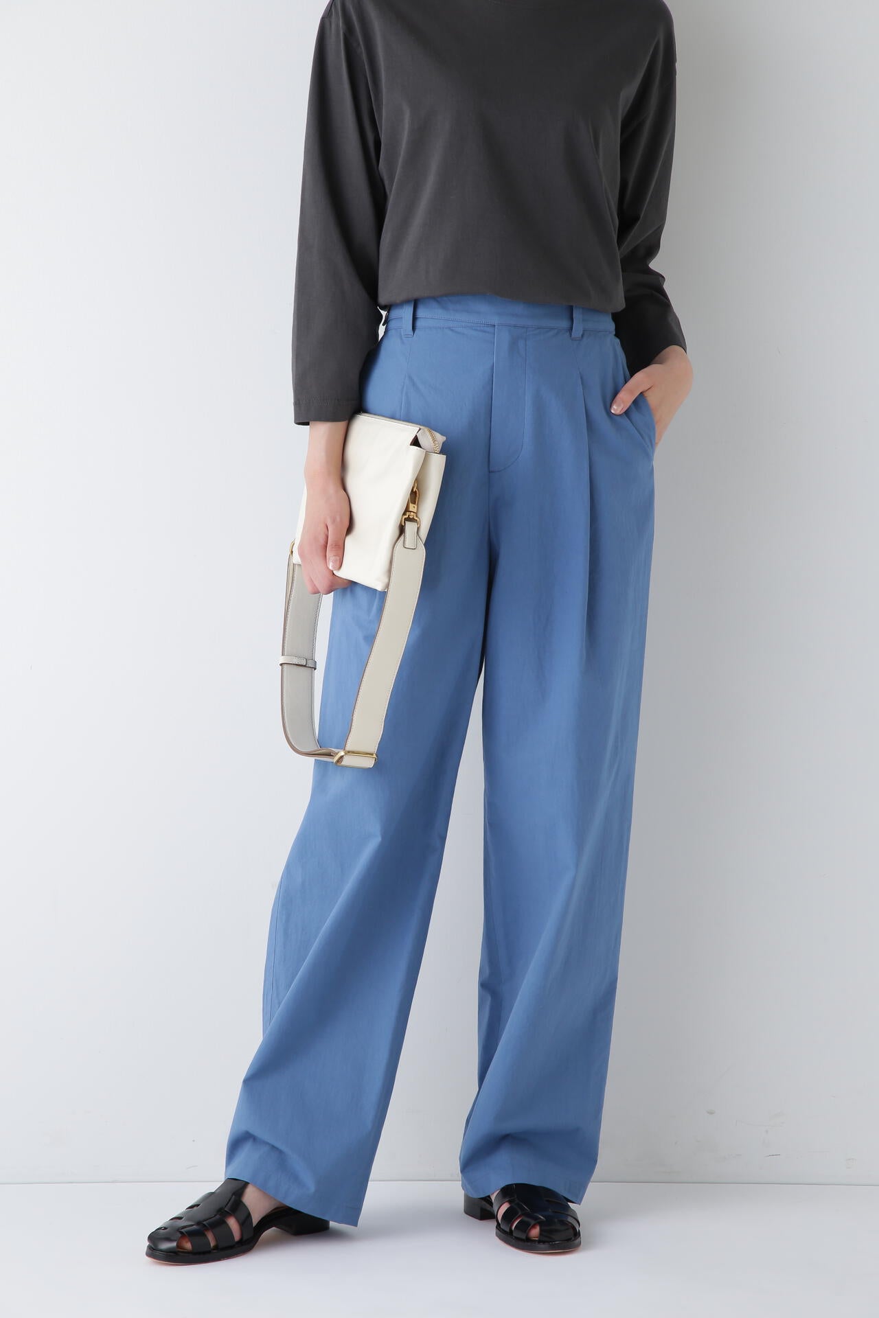 美品】BACKLASH ストレッチコットン セミサルエルパンツ L ブルー 美品