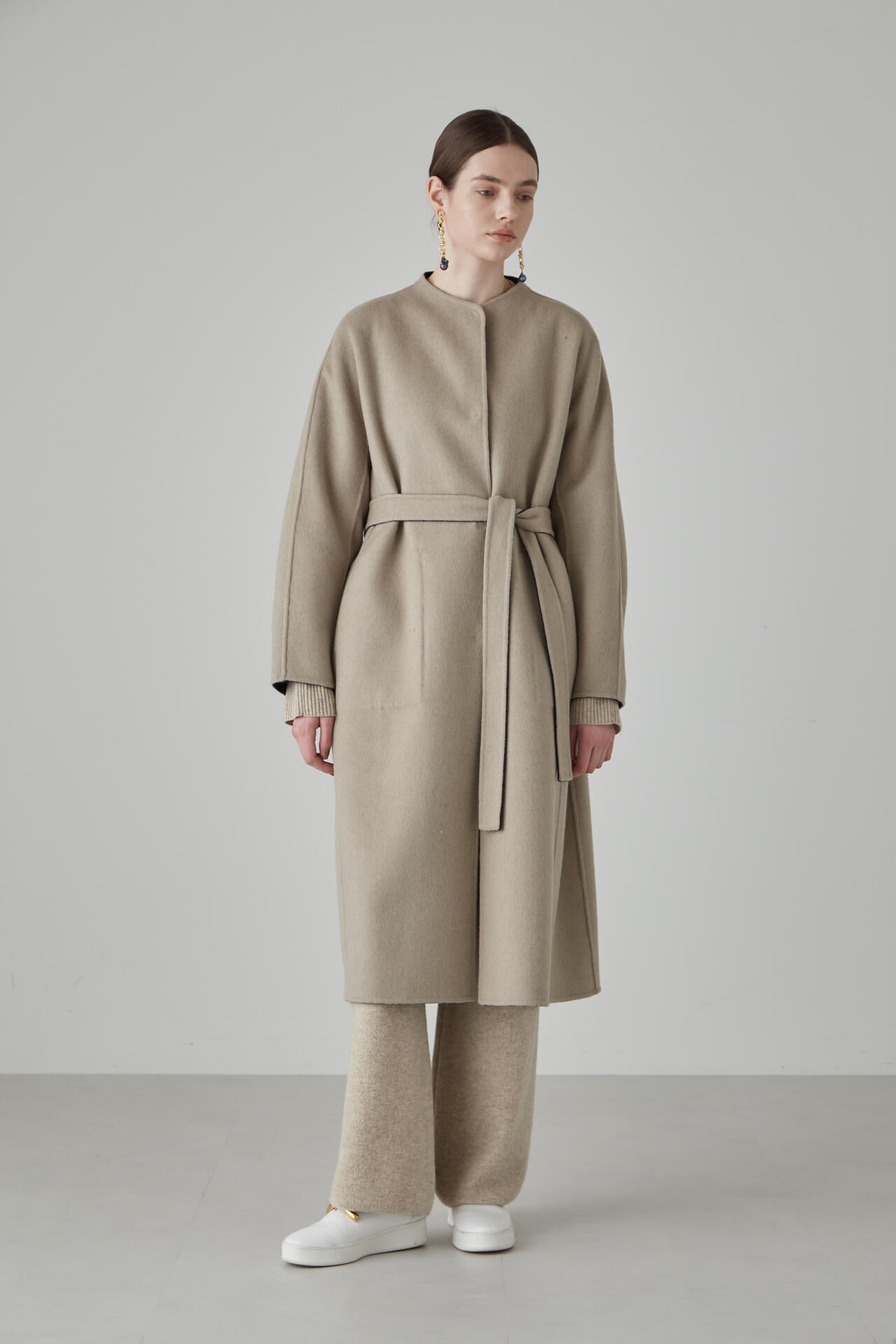 カシミヤ混 2TONE リバーロングコート | ADORE（アドーア） ｜【公式