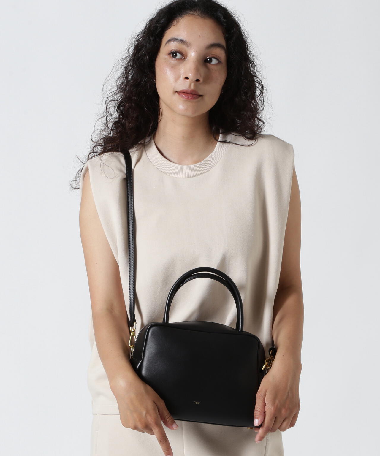 7855976849-010_MAIN.jpg?v=