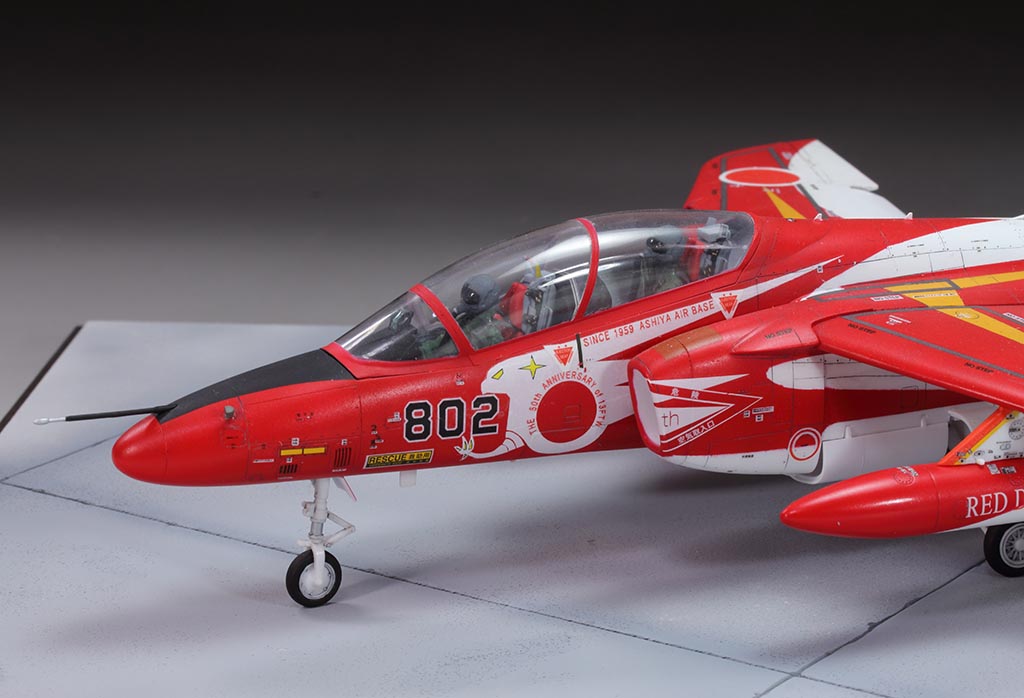 完成品 1/48 航空自衛隊 T-4 レッドドルフィン 全長30cm HA3905 HOBBY