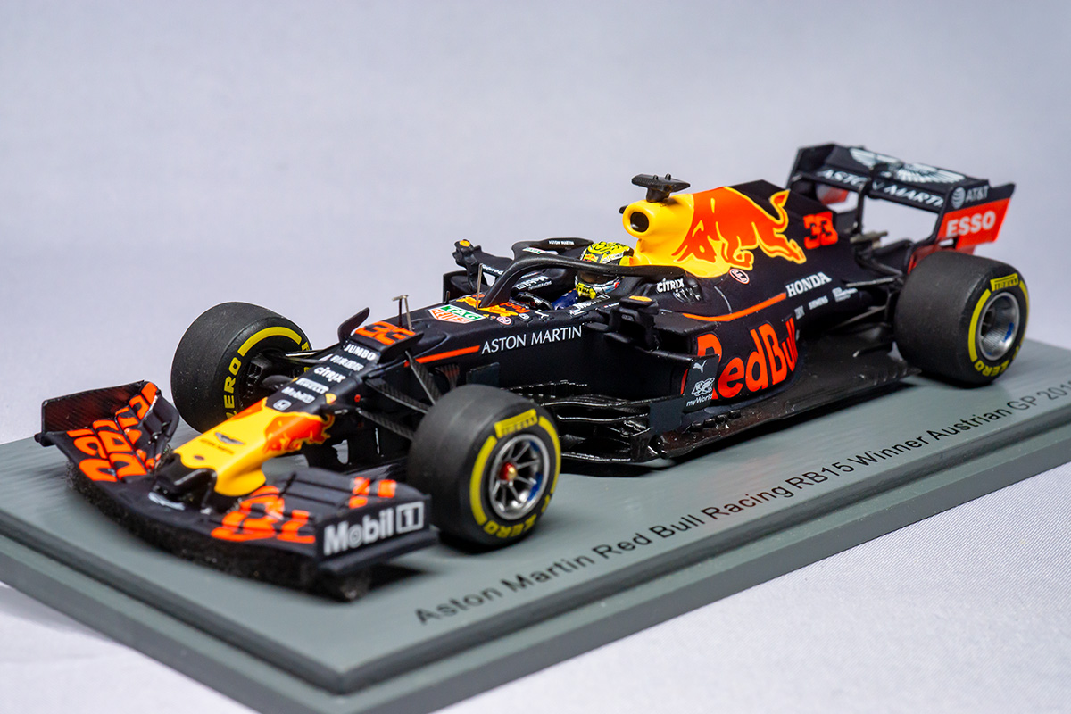 スパーク 1/43 レッドブルRB15 アルボン 2019日本GP4位 スパーク 1/43
