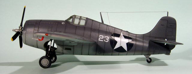 USN f4 F-4 Wildcat W /キャリアデッキ プラモデル1/72 Dragon Models
