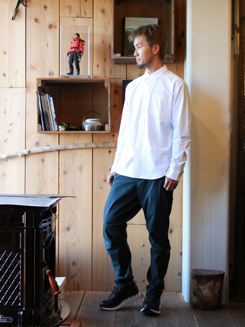 動きの為にデザインされた HOUDINI Thrill Twill MTM PANTS – moderate