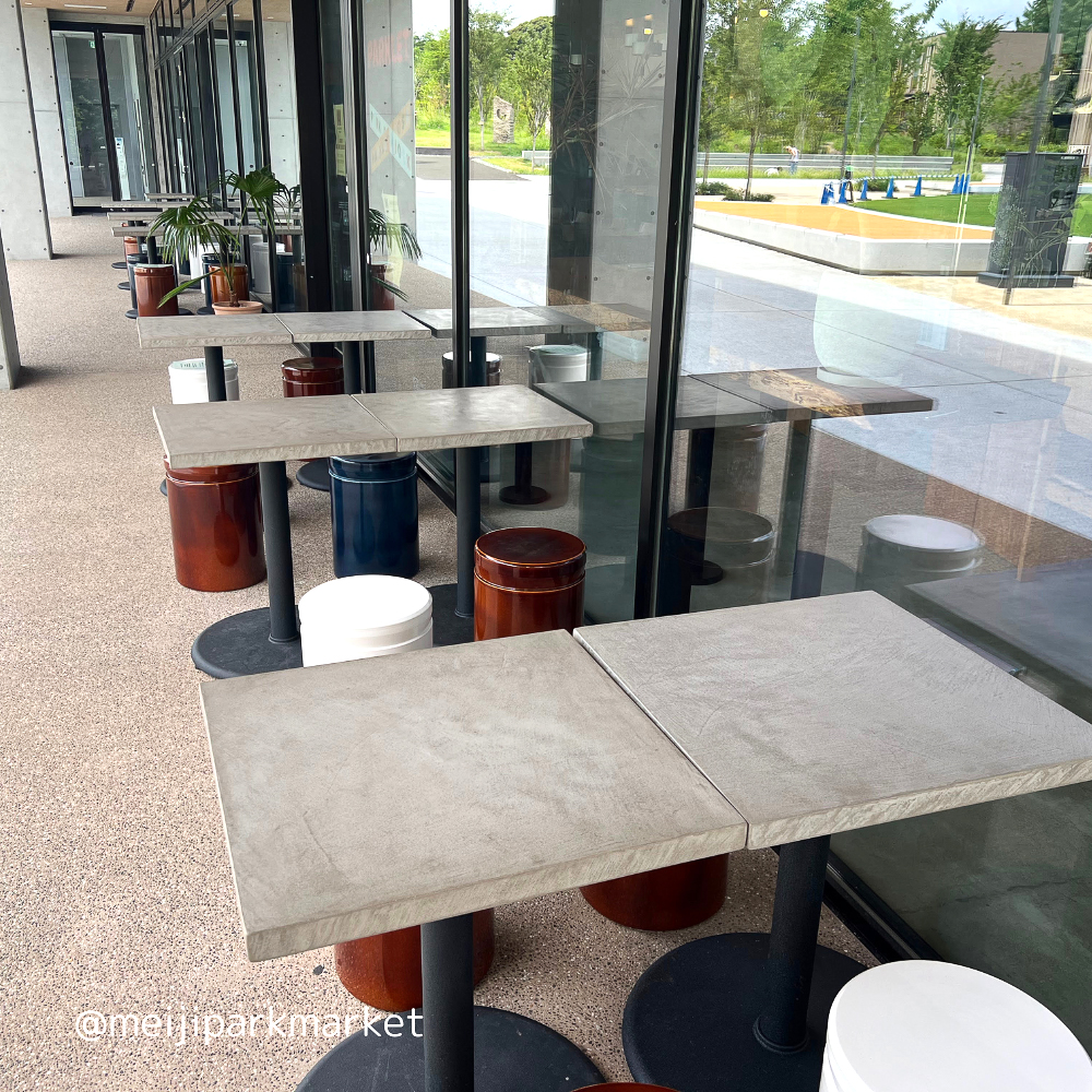 店舗什器・展示台の製作｜モールテックス什器【MOKUCONCRETE】