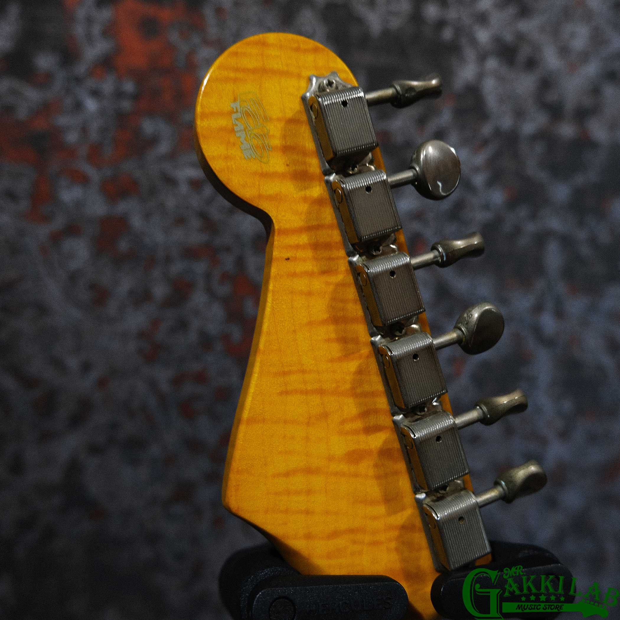 Fender Japan ST62-65AS VWH / 40th Anniversary FotoFlame ST | 札幌