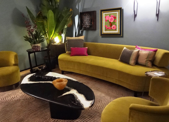 油彩 秋田やそ子 「ばら F4」 油彩 秋田やそ子 「ばら F4」