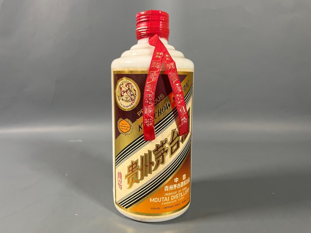 貴州茅台酒 五星ラベル 甲辰龍年 2024 茶陶器ボトル 53% 500ml MOUTAI