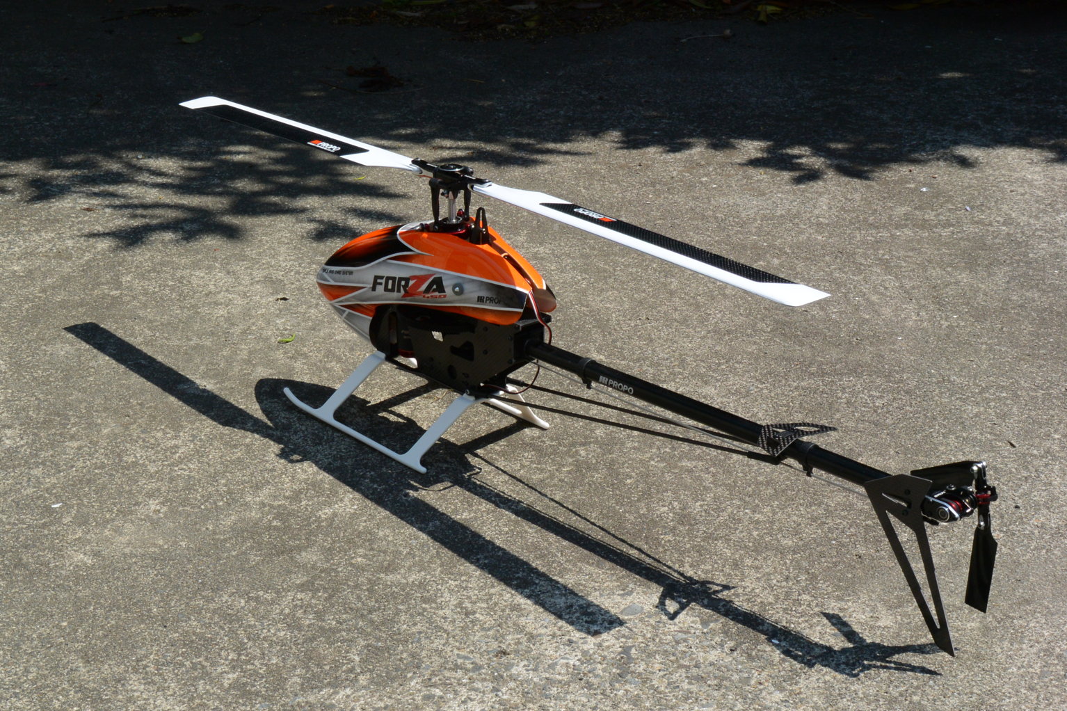 JRプロポ FORZA450 6セル用ブラシレスモーターNHM-30-8P-EX KV1750 中古品