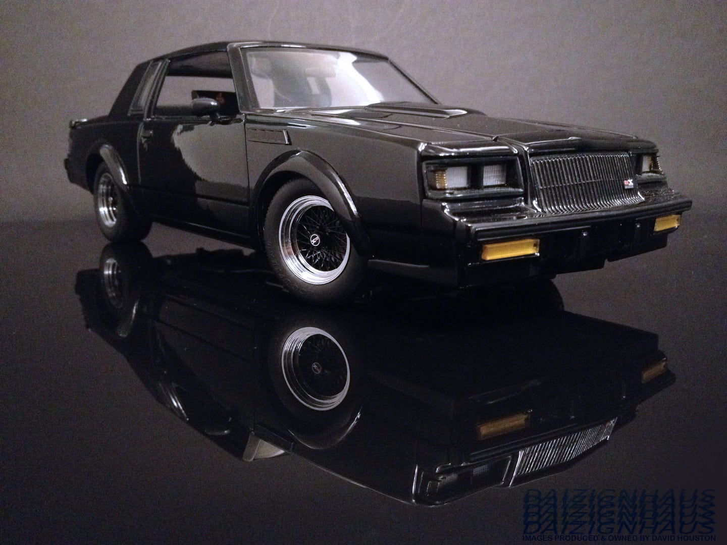 ミニカー GMP 1/18 Buick Regal Grand National ミニカー GMP 1/18