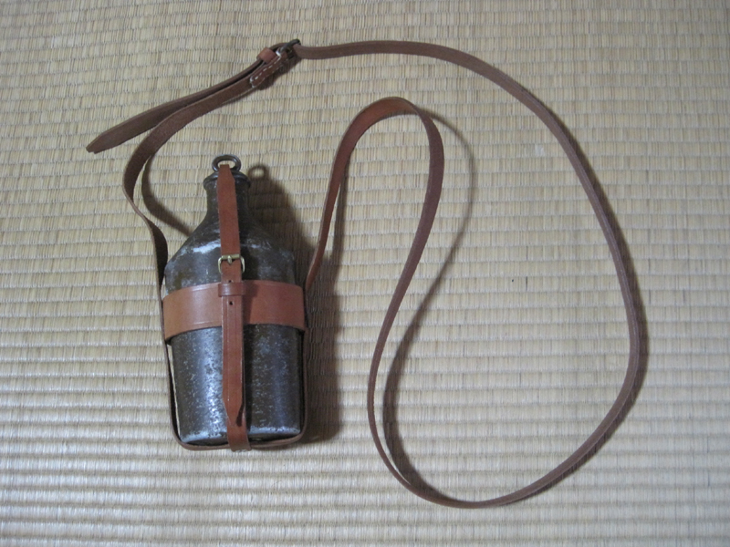 日本陸軍 明治三十一年制水筒 (実物再生品)│ナナシノミコト