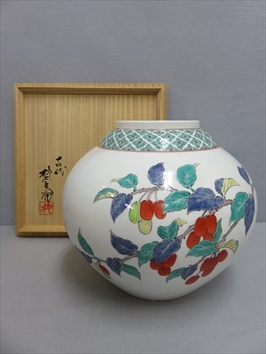 十四代 酒井田 柿右衛門 濁手 ぐみ文花瓶