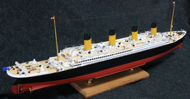 1/350 客船 R.M.S.タイタニック ディティールアップ 電飾組込完成品