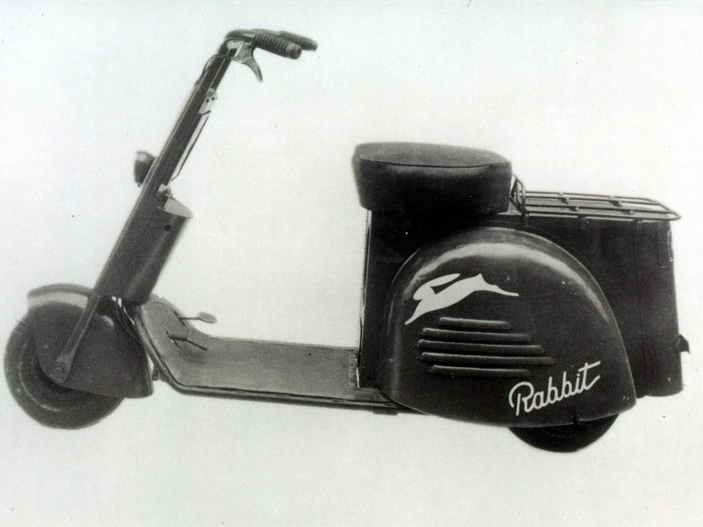 ワタナベモータース「卯年は“ウサギに因んだバイク”スバル ラビット