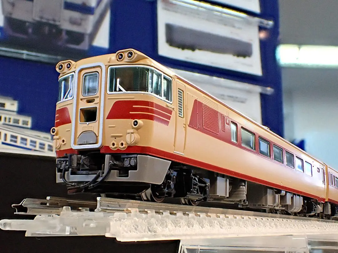 TOMIX 185系0番代（踊り子・強化型スカート）基本セットA 品番：98566