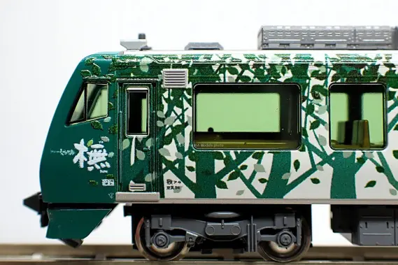 KATO製 HB-E300系 「海里」ラッピング仕様 4両編成セット KATO HB-E300