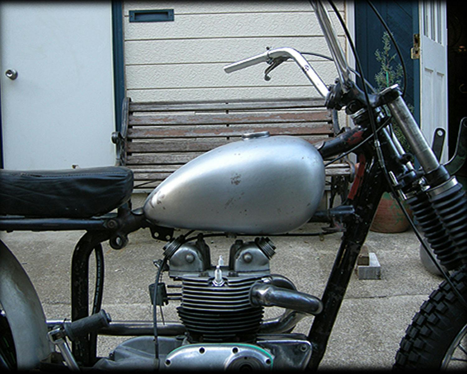 ピーナッツタンクハーレーチョッパーパンヘッドショベルフューエル