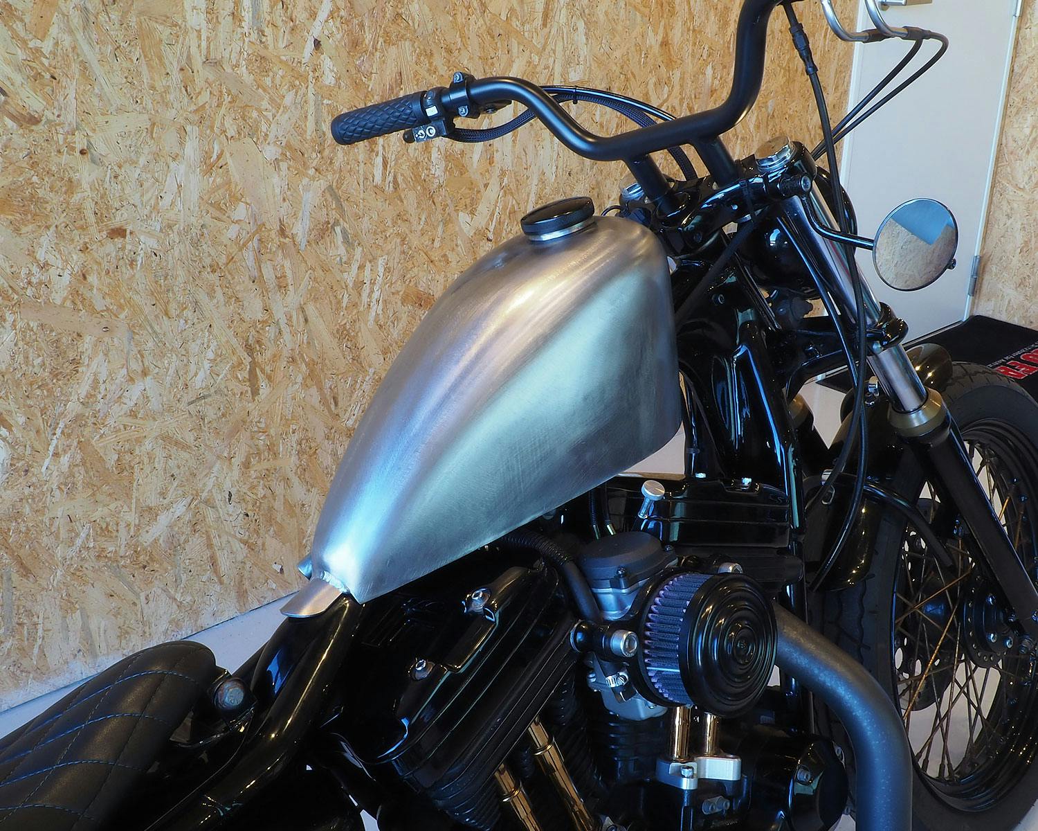 ハーレー スポーツスター タンク オンライン ショップ