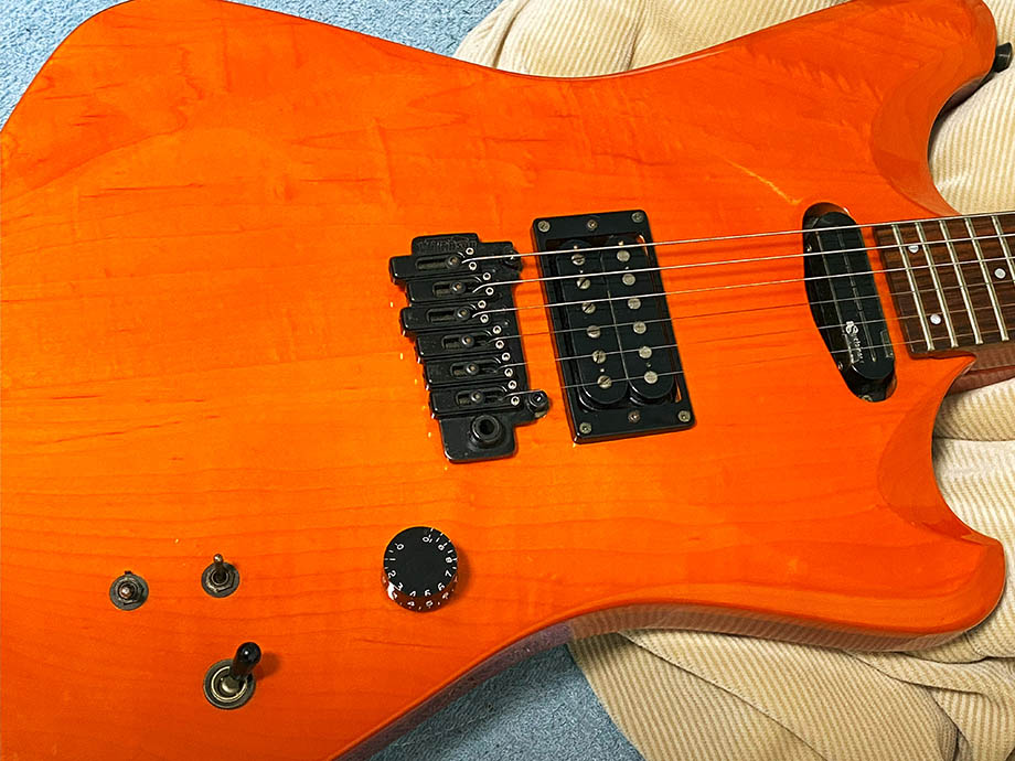 美品】kiyoshiモデル エレキギター オレンジ 美品】kiyoshiモデル