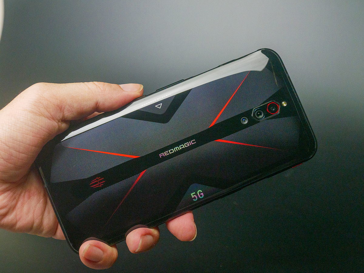 ゲーミングスマホ「RedMagic 5」レビュー - 性能やゲーム機能は文句