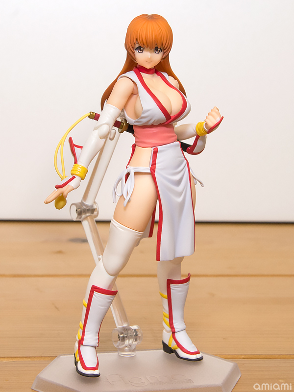 ニューライン DEAD OR ALIVE かすみ フィギュア ニューライン DEAD OR
