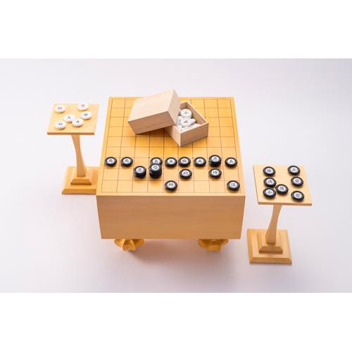 HUNTER×HUNTER』のボードゲーム「軍儀」が予約受付を開始