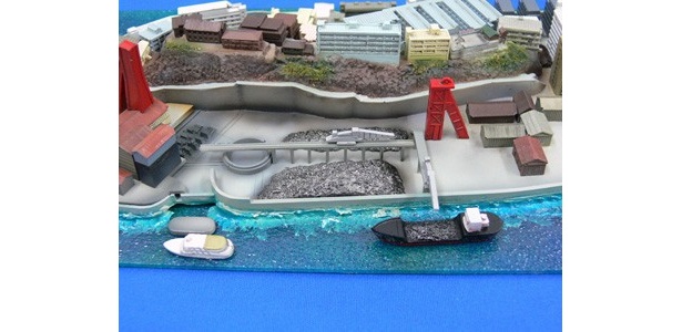 参考 蘇る軍艦島 軍艦島プラモ完成 ジオラマ 参考 蘇る軍艦島 軍艦島