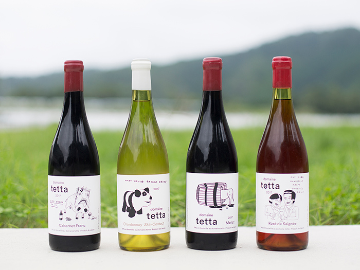 広大なブドウ畑を見下ろし、ワインを愉しむ。注目のドメーヌワイナリー