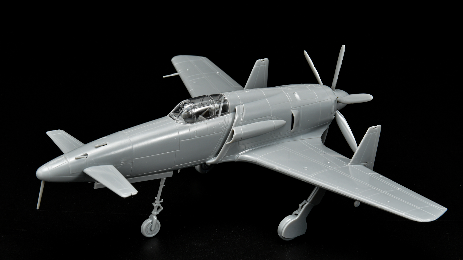 1/72 日本海軍 局地戦闘機 九州 震電 J7W1 試作一号機 ダイ