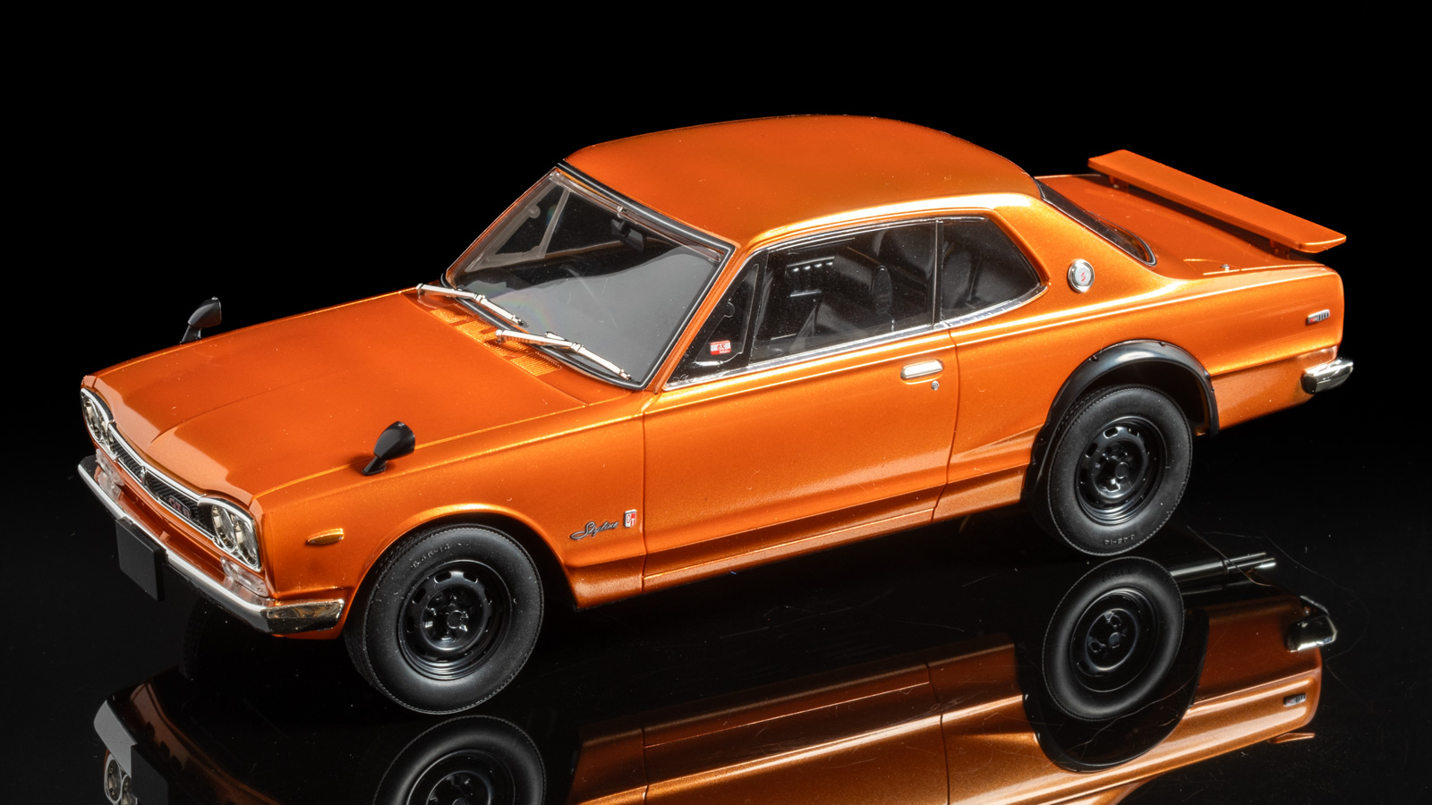 ハコスカのプラモで感じるサファリの風／アオシマ スカイライン 2000GT