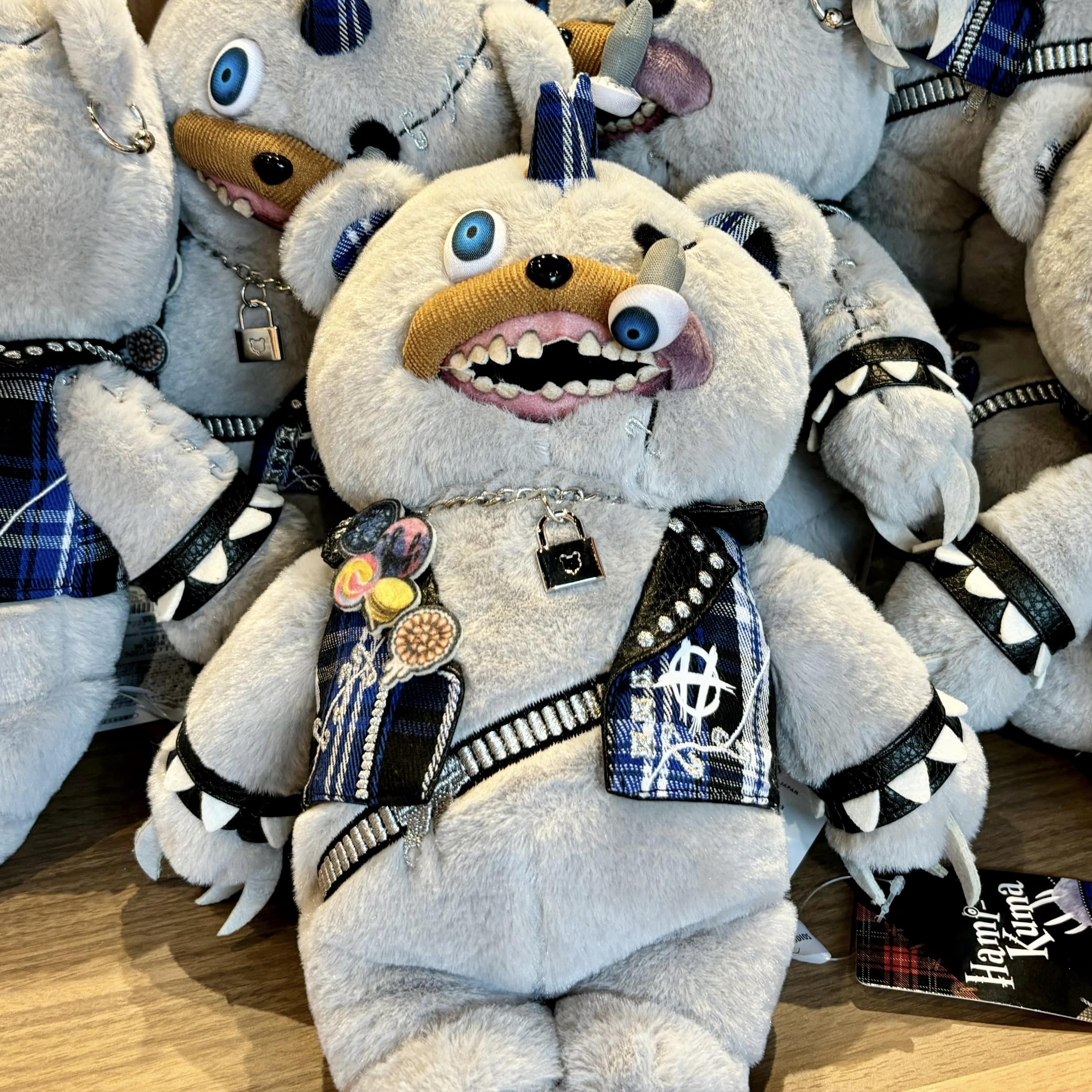 ハミクマ 手袋 グローブ ユニバ USJ ユニバーサルスタジオジャパン