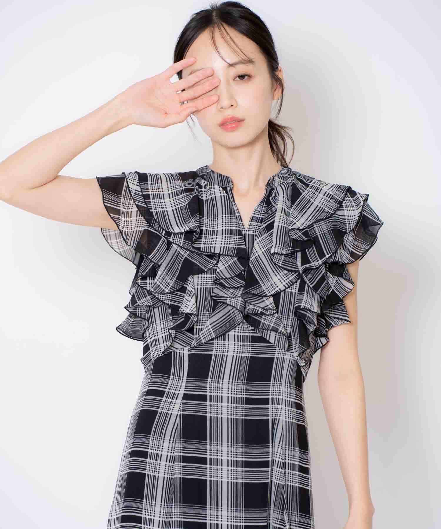 チェックフリルワンピース | ロングワンピース | NOELA OFFICIAL WEB STORE