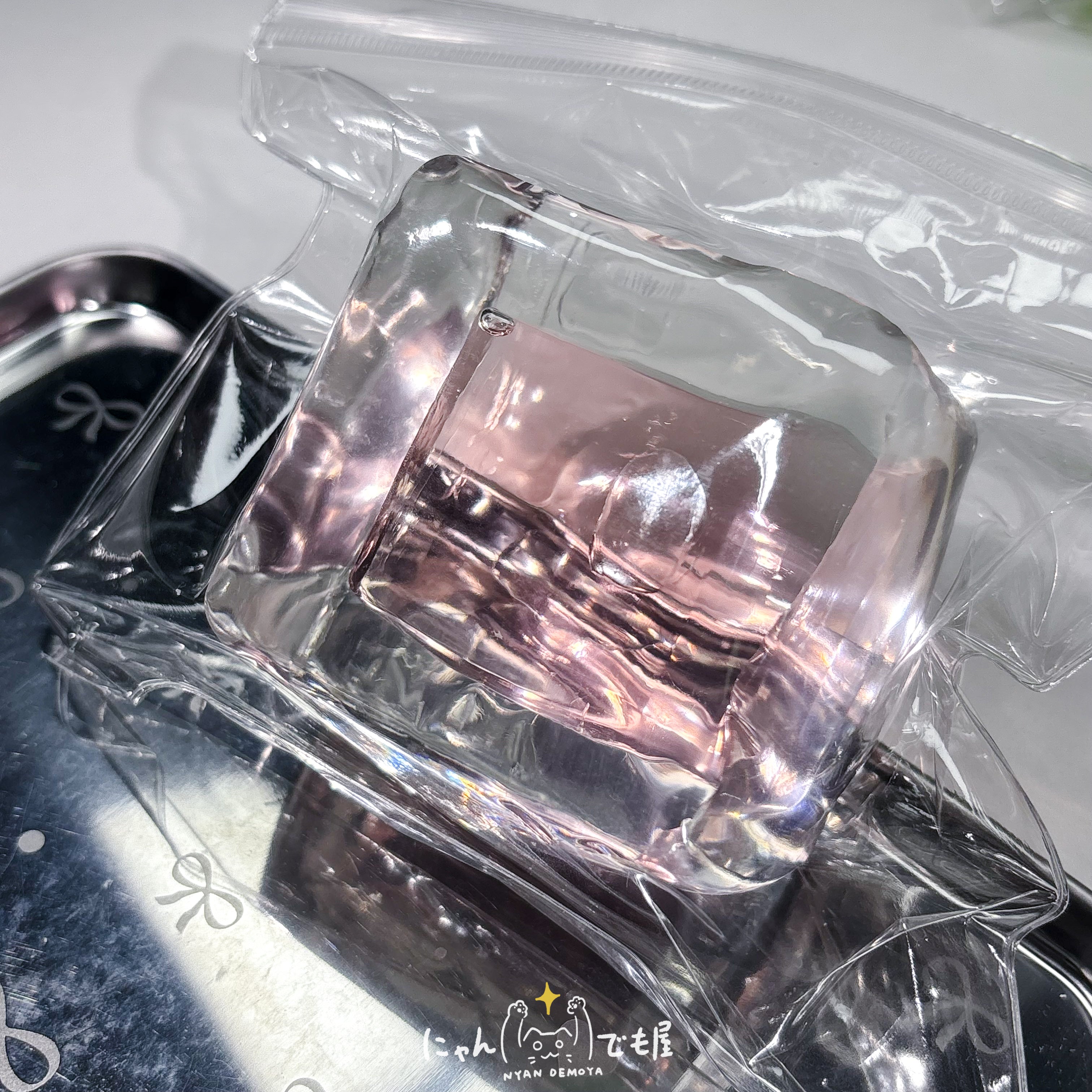 水入りスクイーズ – にゃんでも屋