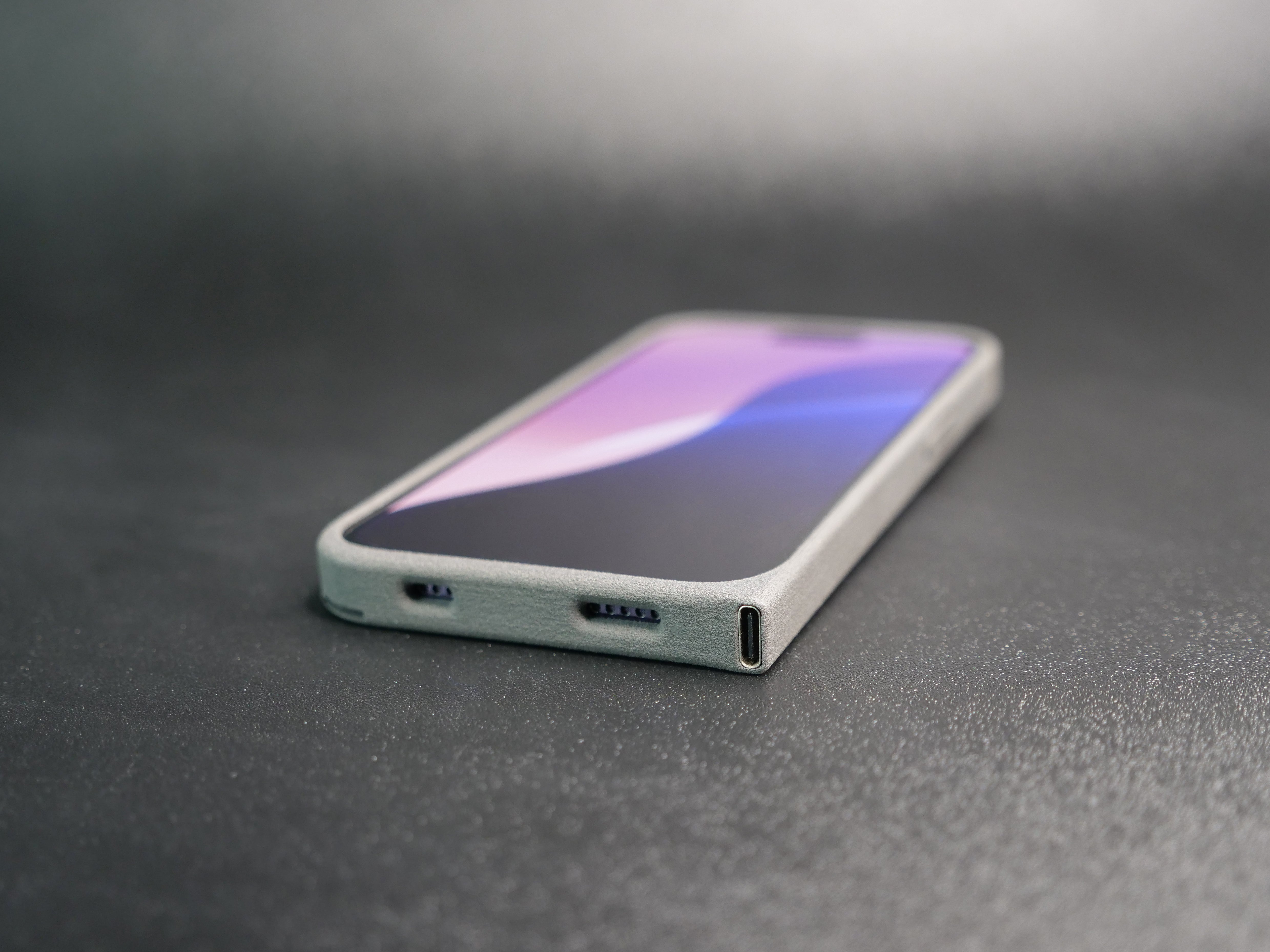 iPh0n3 - USB-C Protection Case – OBSOLESS - by Exploring the