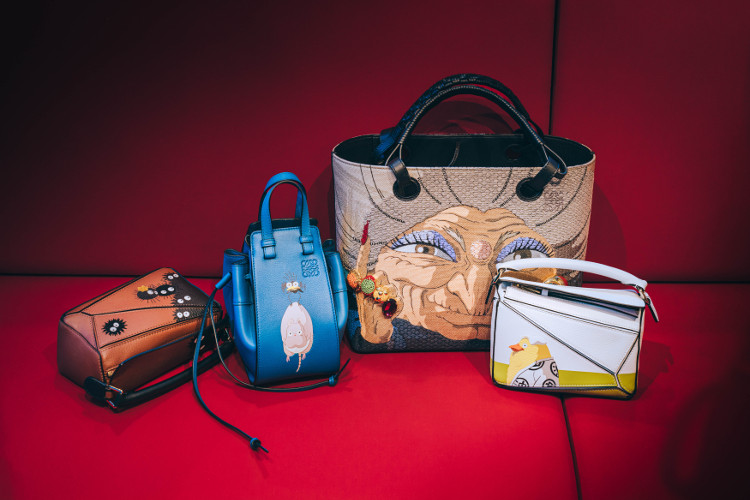 ロエベ 千と千尋の神隠し ショップ袋 希少・限定コラボ】LOEWE 千と