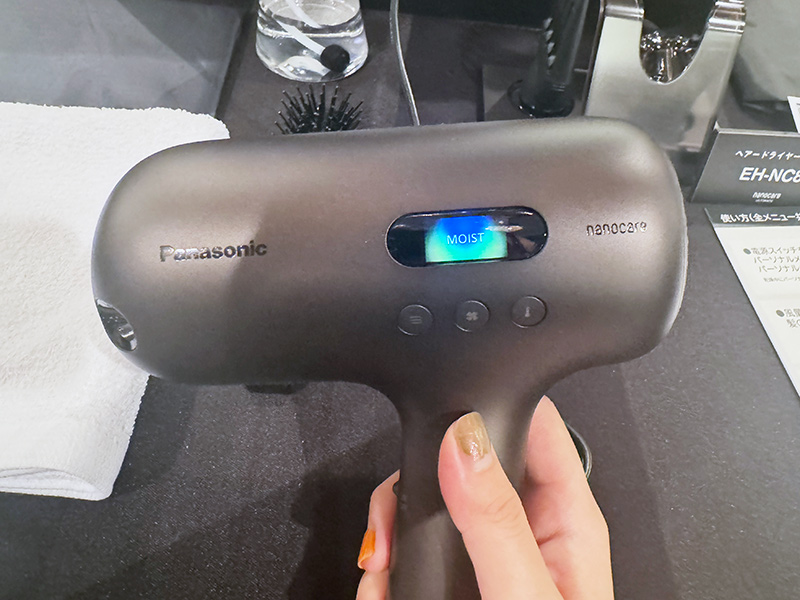 パナソニック「ヘアードライヤー ナノケア」新ライン発表会レポート