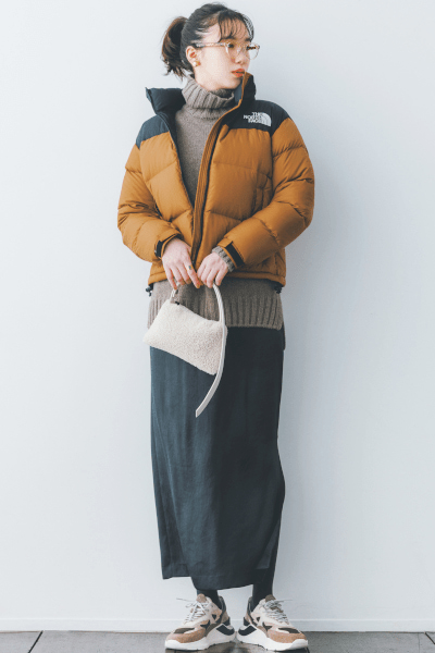 1/26のコーデ】マルチカラースニーカーがカジュアルコーデを今っぽく