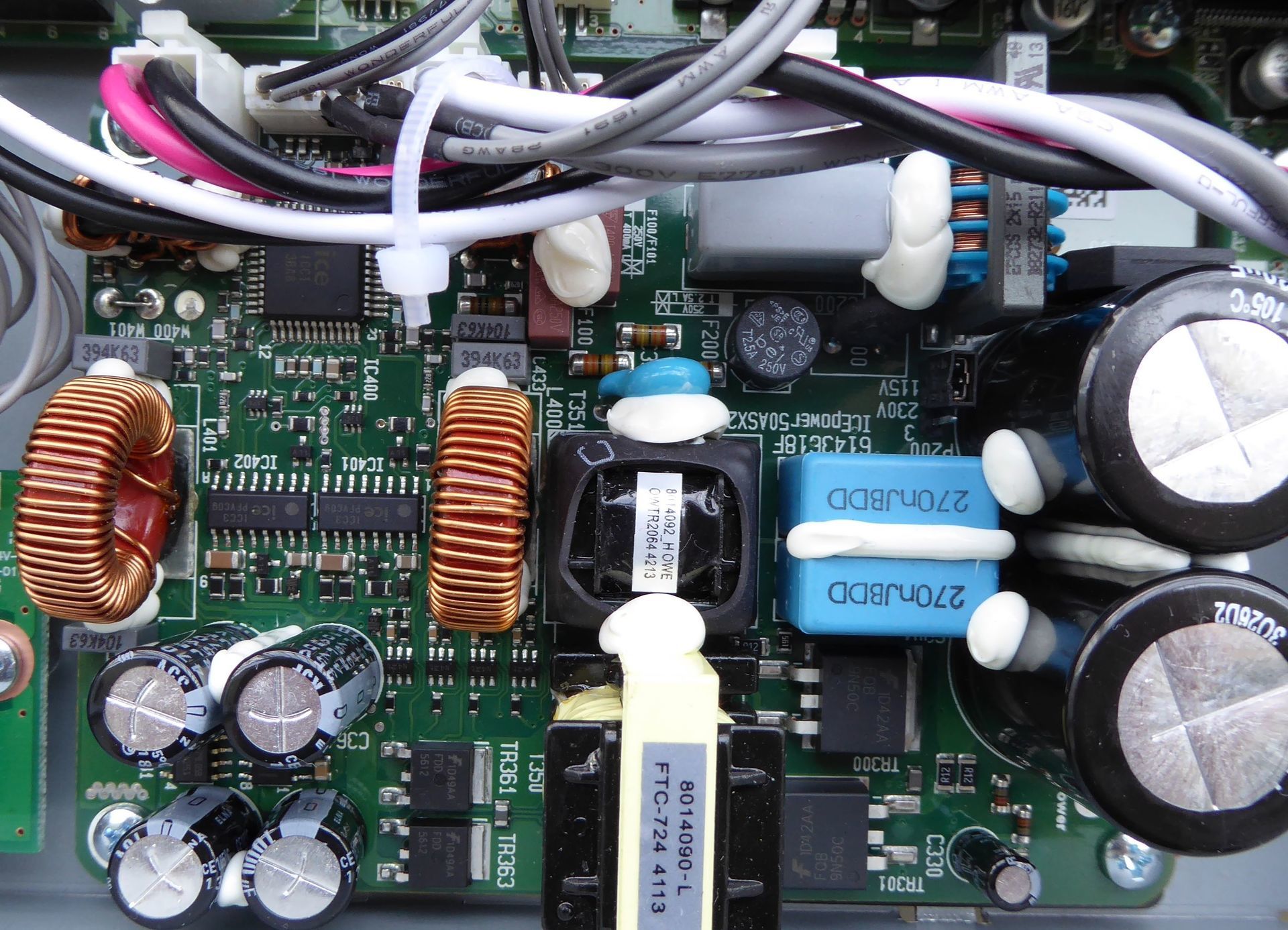 TEACのAI-301DAで使われている部品（分解）とノイズの不具合: okoyaの