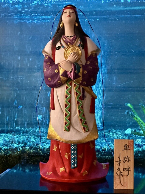 土鈴 川崎幸子作 博多人形 卑弥呼 土鈴 川崎幸子作 博多人形 卑弥呼
