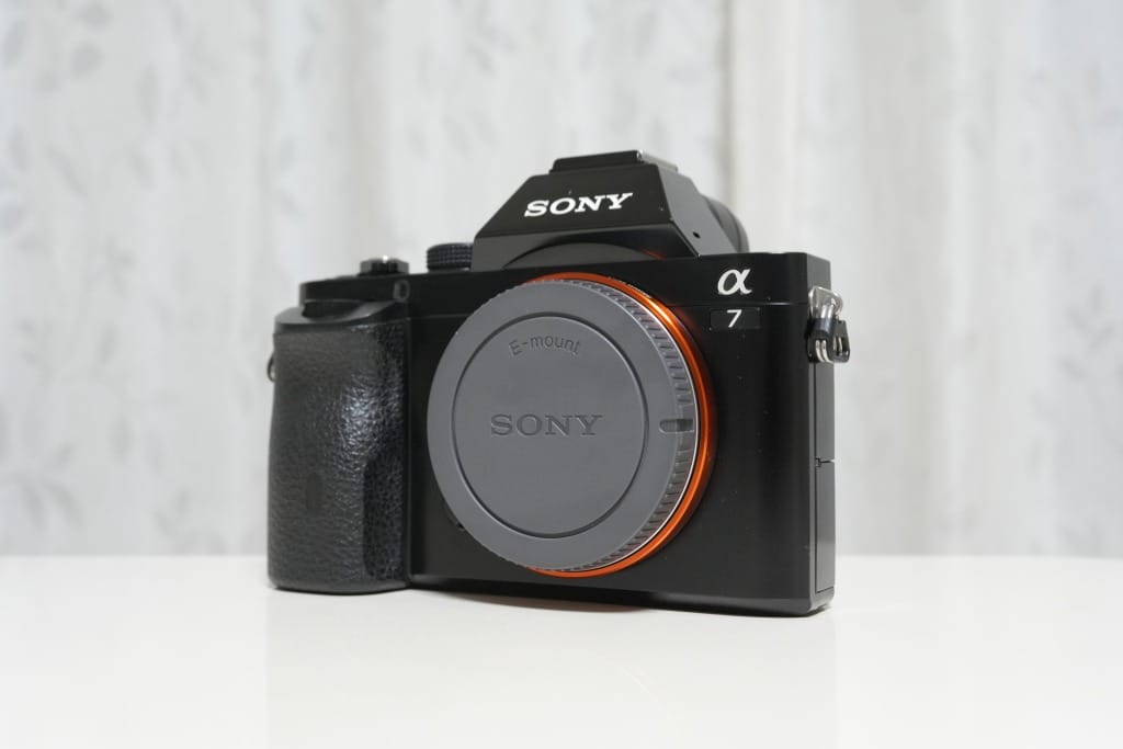 ソニー SONY ILCE-7R α7R シャッター数:9,071回 ソニー SONY ILCE-7R