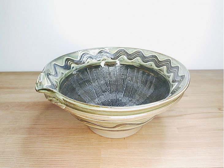 佐賀の焼き物 10 木の葉 すり鉢 佐賀の焼き物 10 木の葉 すり鉢