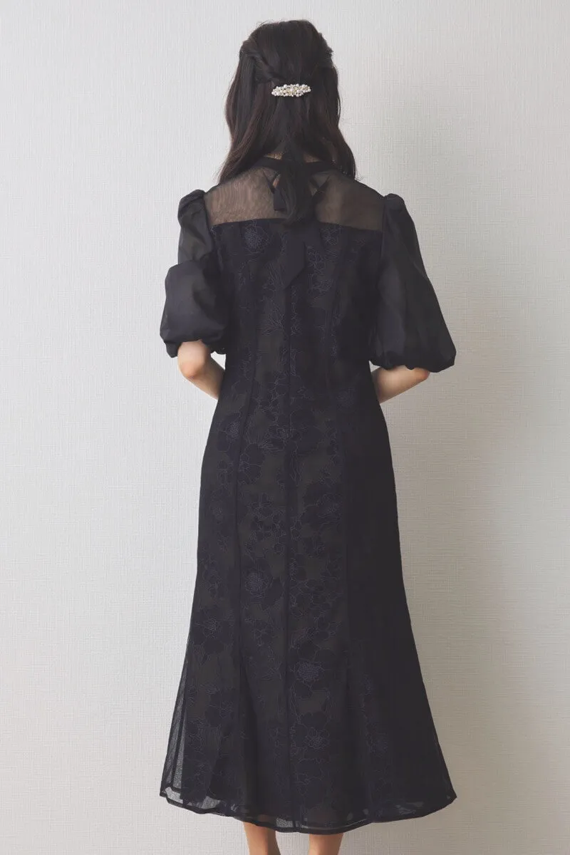 ブラックの花柄オーガンジーパフスリーブドレス[M] Lejaのレンタル｜11