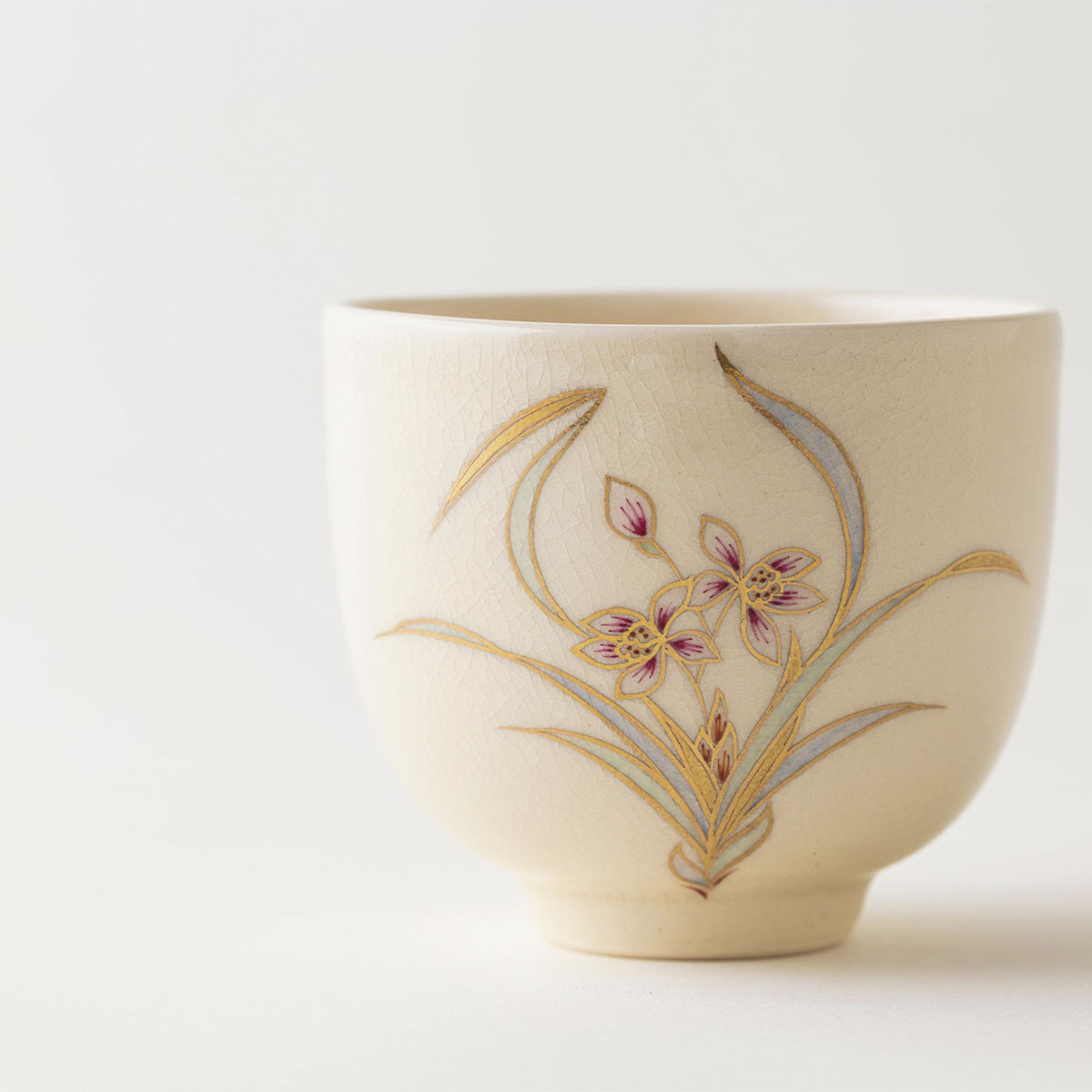 白薩摩ぐい呑み（蘭）[シロサツマグイノミ (ラン)]｜沈壽官窯（ちん